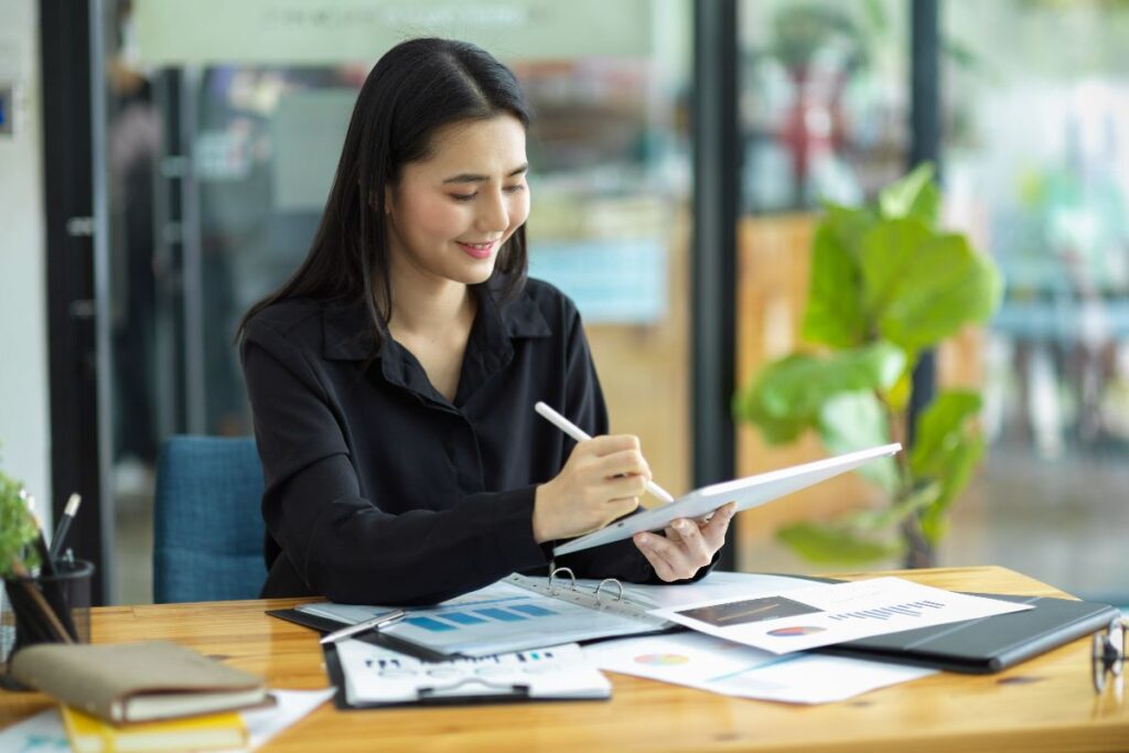 What Services Can Outsourced Bookkeepers in the Philippines Provide?