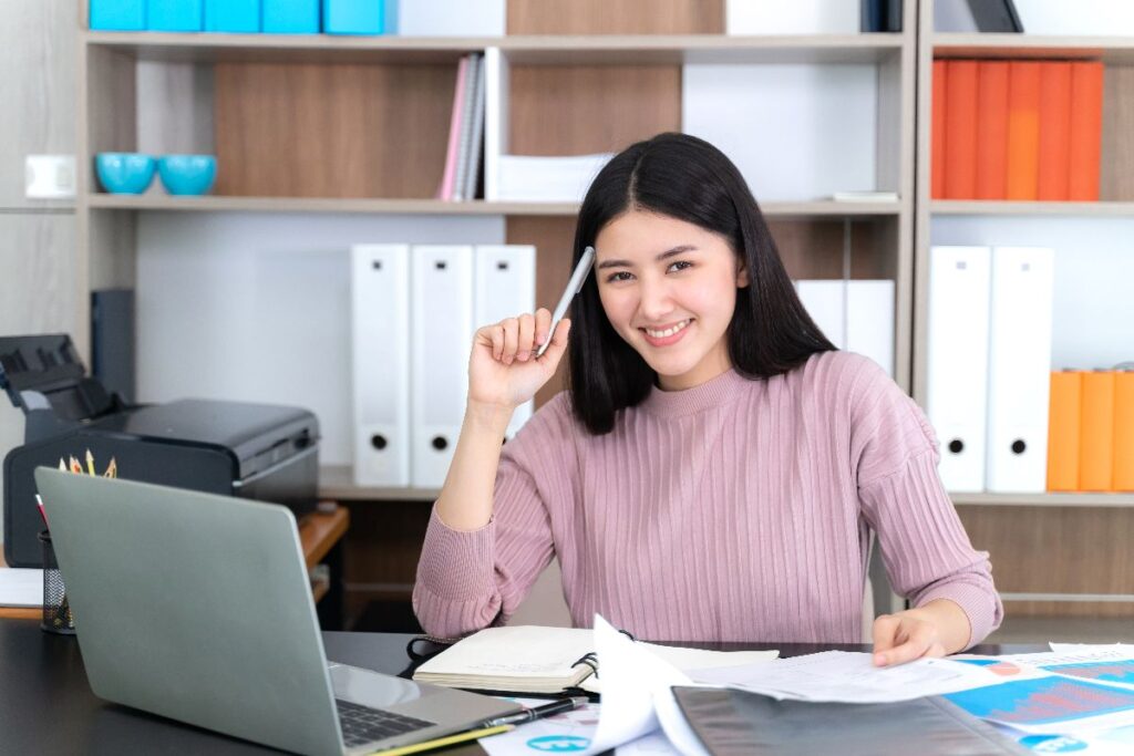 How Does Outsourced Bookkeeping Work?