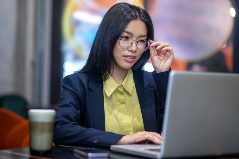 Avoid These Mistakes when Outsourcing Legal Documents Data Entry